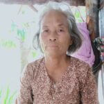 យុវនារីធ្វើការនៅរោងបាយសម័យខ្មែរក្រហម