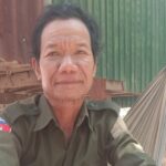 ប្រជាជនទាំងចាស់ទាំងក្មេងនៅក្នុងភូមិត្រូវខ្មែរក្រហមចាប់ធ្វើទាហាន