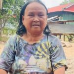 ខ្លោត ទឿន៖ អាយុ ៧១ឆ្នាំ រស់នៅភូមិបាក់នឹម ឃុំច្រេស ស្រុកជុំគិរី ខេត្តកំ...