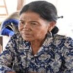 ថៃ នេន៖ ជាងកាត់ដេរសម្លៀកបំពាក់ នៅឃុំលាច ក្នុងតំបន់៦ ភូមិភាគពាយ័ព្យ