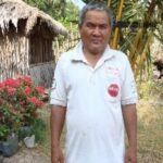អ៊ុក ឆន៖ កាន់ខាងវិទ្យុទាក់ទង