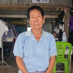 ធ្វើការងារទាំងស្លៀកស្បង់