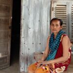 ទូច សោភ័ណ្ឌ៖ រូបថតកប់ក្រោមដើមក្រូចពោធិ៍សាត់