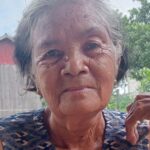 ខោអាវខ្មៅដូចសត្វក្អែក